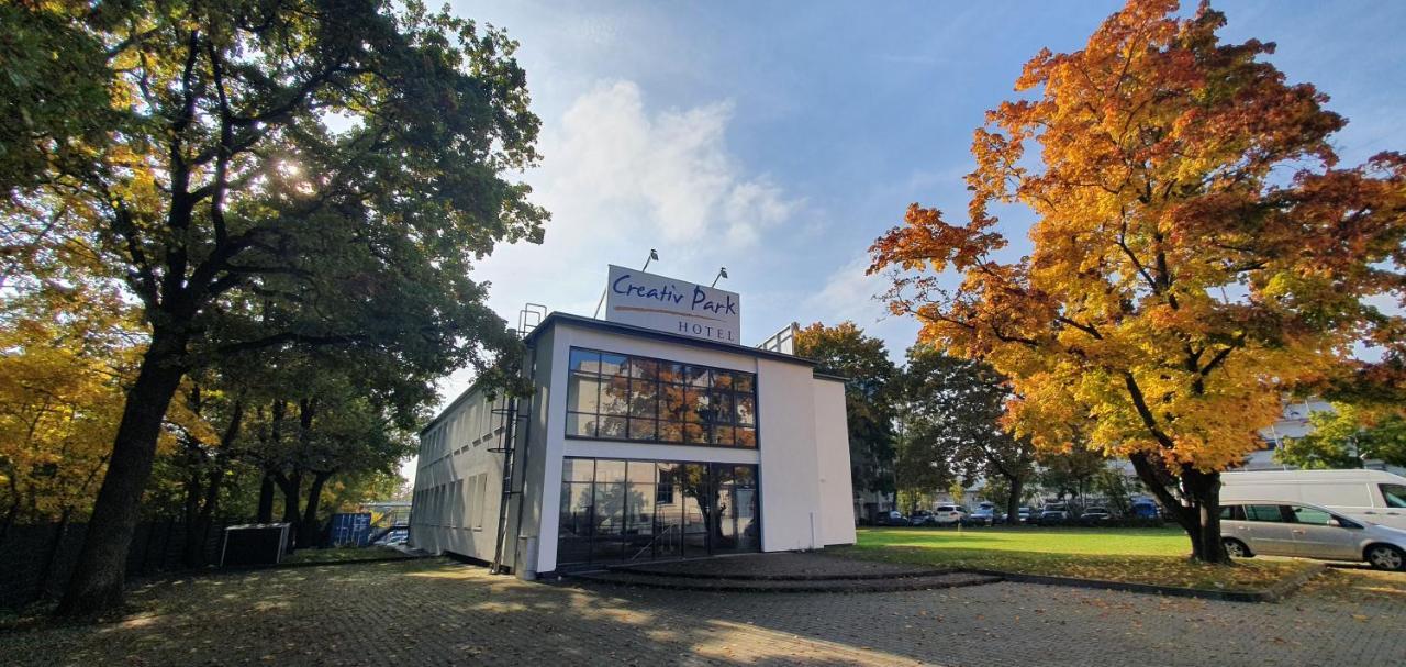 Creativ Park Hotel Nuremberg Ngoại thất bức ảnh